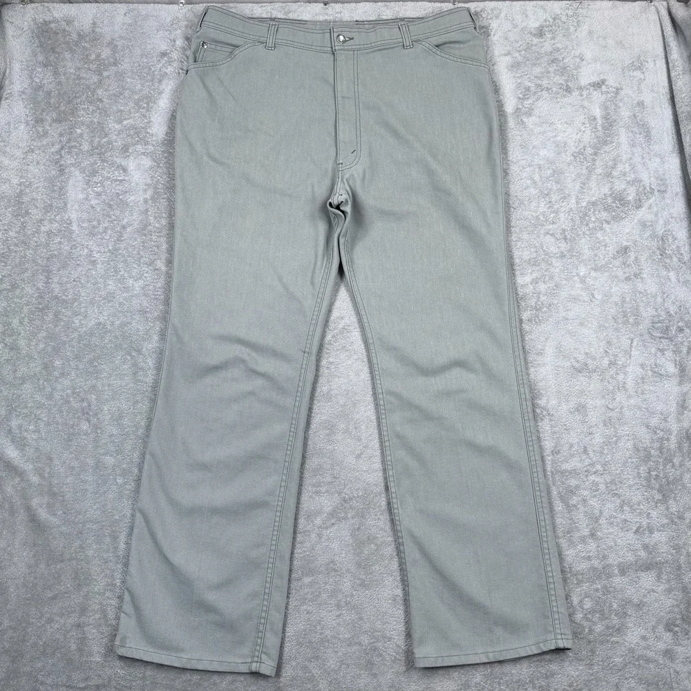 Vintage 80s Levi's For Men Jeans Skosh More Comfort Mens 38x30 White‎ Tab Gray